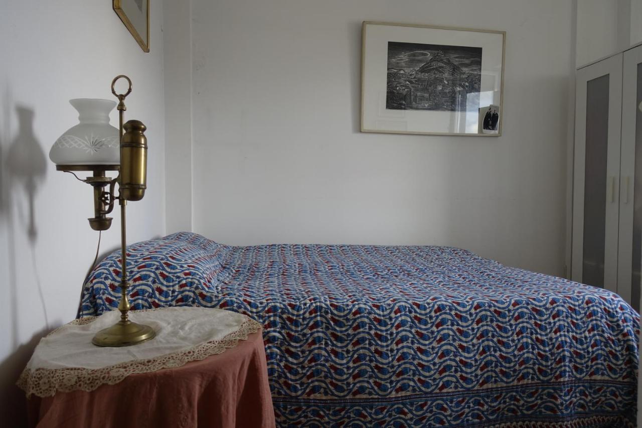 Eleni'S Home In Athens-Room Rental Buitenkant foto